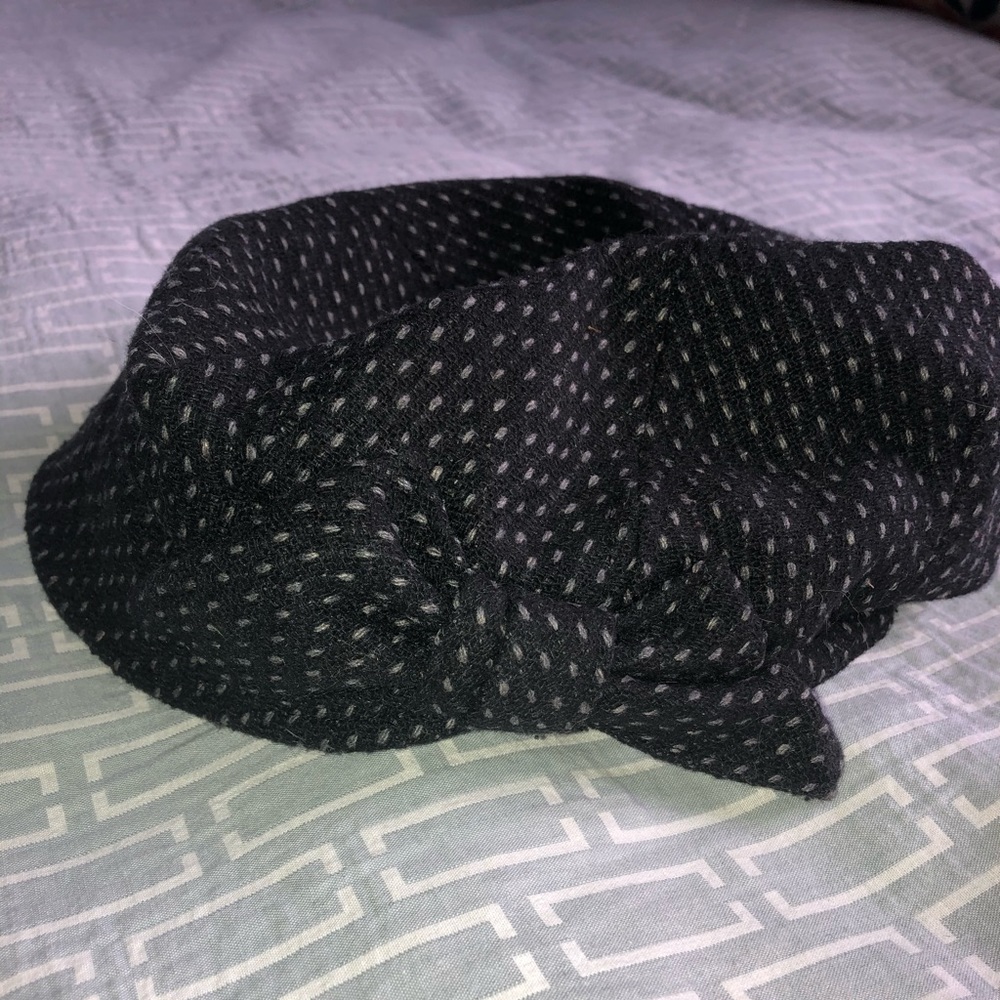 Cloche hat - Picture 2 of 5